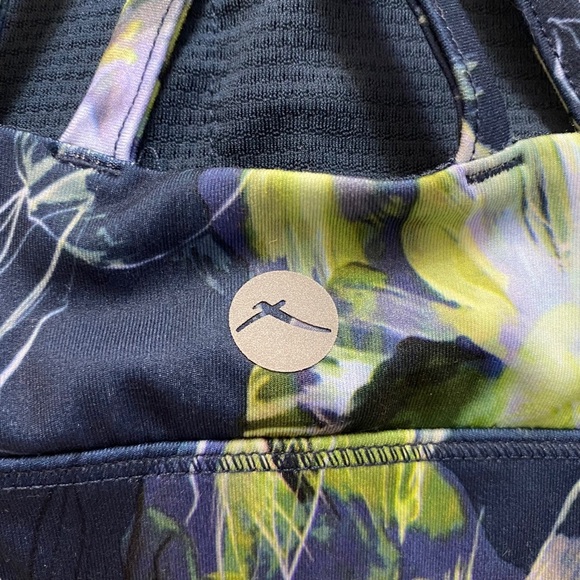 X by Gottex Criss Cross Strap Sports Bra Peach Skin Collection Floral Print XS - Picture 6 of 10